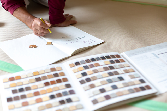 色見本は実際の見え方と異なる