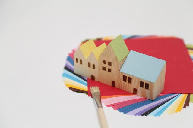 無機塗料とは 他の塗料との特徴比較と使用時のメリット デメリットを解説